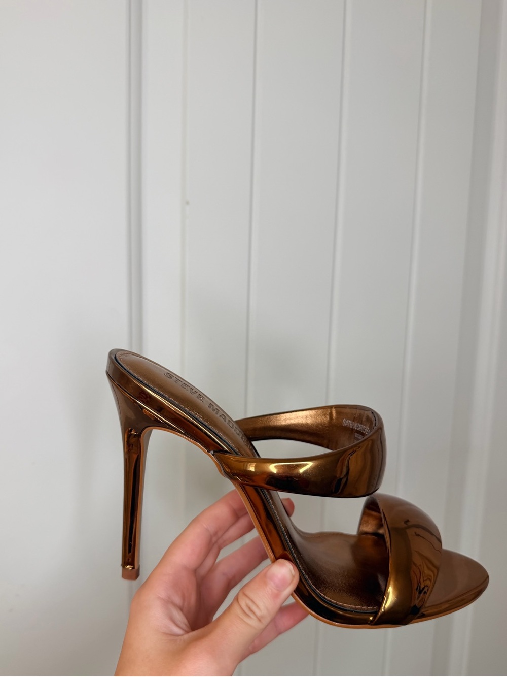 Steve maddens women’s Saturn sandles